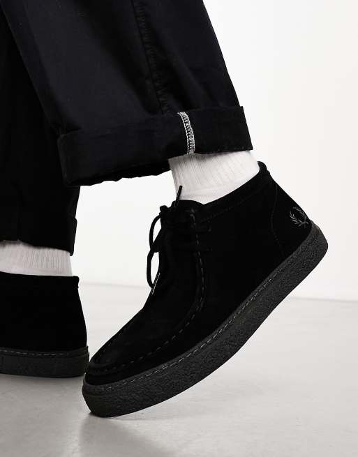Fred Perry – Dawson – Svarta, halvhöga boots i mocka