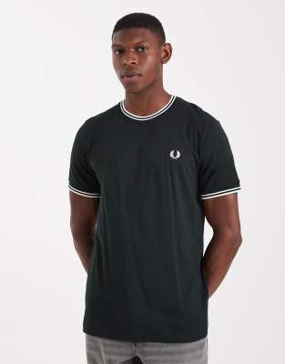Dunkelgrünes T-Shirt mit zwei Zierstreifen Grün S