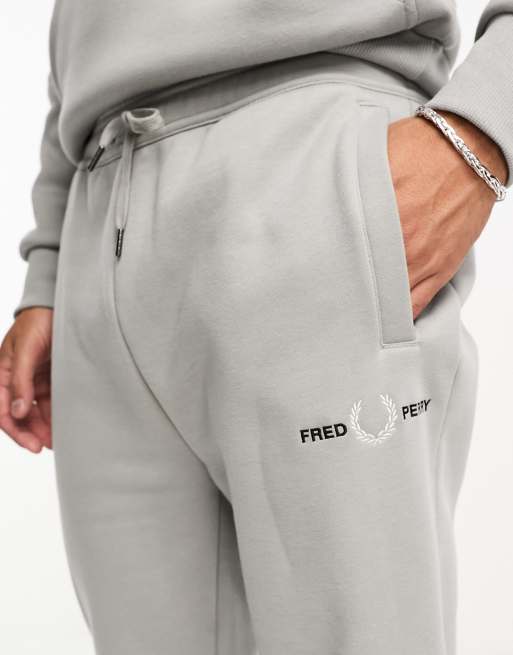 Mens fred perry discount joggers