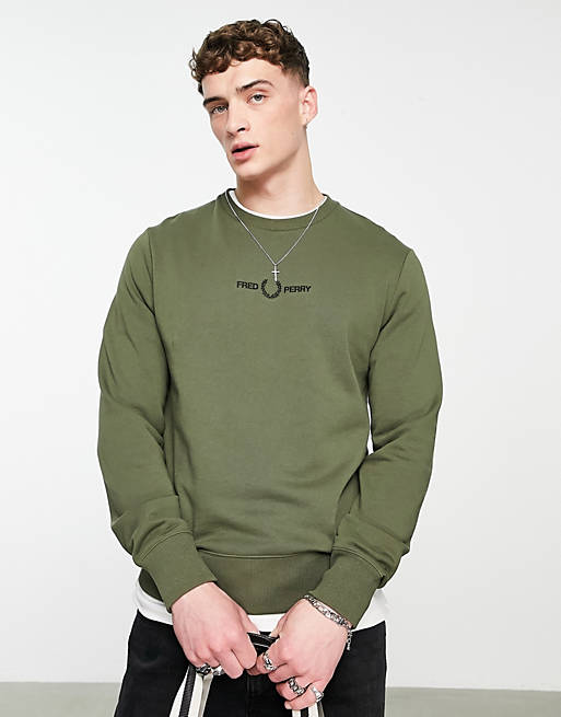 Men Fred Perry embroidered logo sweatshirt in green 