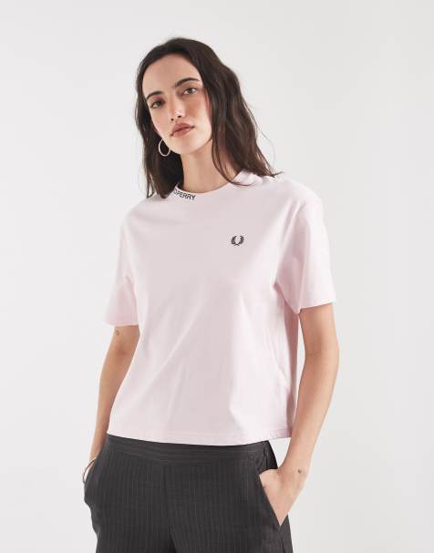 Fred Perry embroidered logo t-shirt in baby pink  - view 1