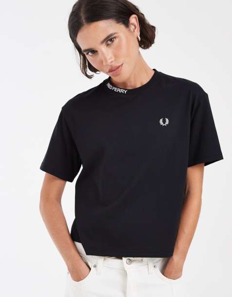 Fred Perry embroidered logo t-shirt in black - view 1