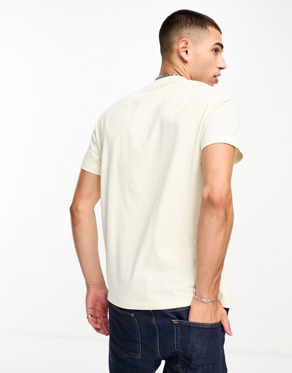 Embroidered T-shirt White, Fred Perry