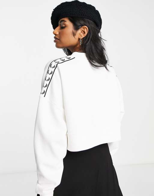 Fred Perry Felpa bianca con fettuccia ASOS