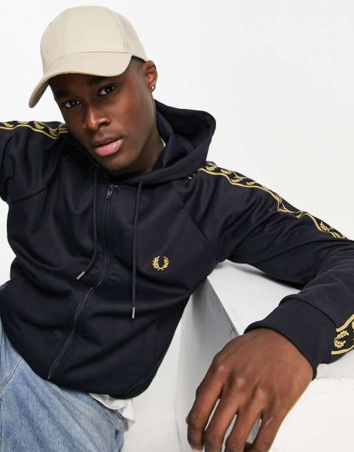 Fred Perry Felpa con cappuccio e zip blu navy con nastro color oro