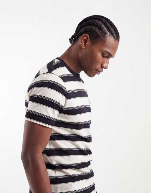 Fred Perry - Fijngestreept T-shirt in marineblauw en wit, 4 van 5