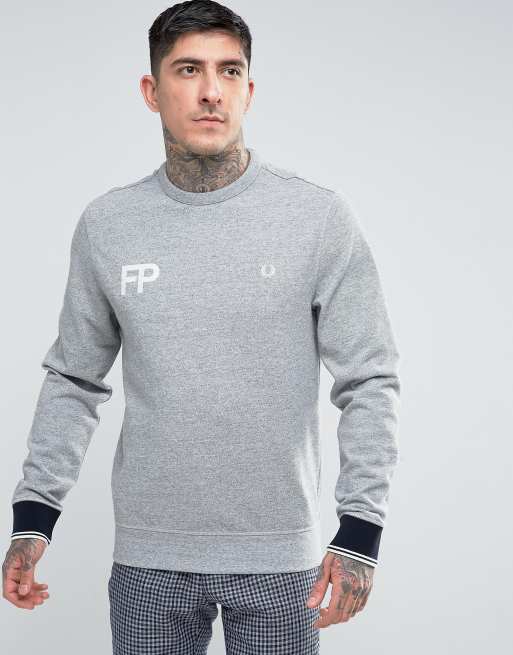 Fred Perry FP Felpa girocollo grigia con logo ASOS