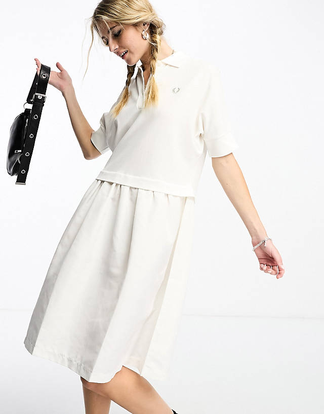 Fred Perry - gathered shirt dress in snow white