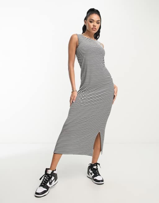 Fred Perry – Gestreiftes Maxikleid in Weiß