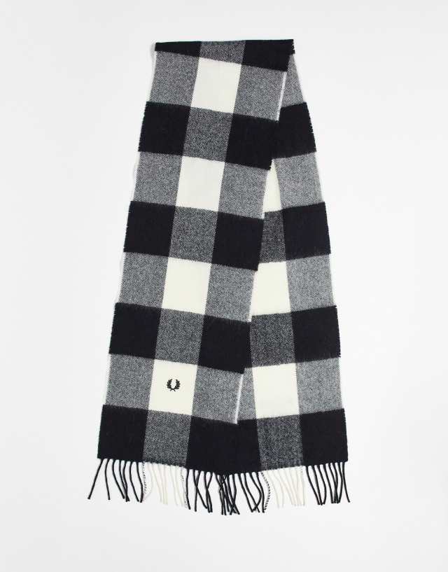 Fred Perry gingham plaid scarf in black