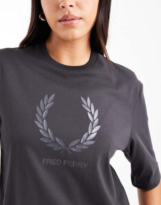 Fred Perry glitter logo t-shirt in dark grey, 3 of 4