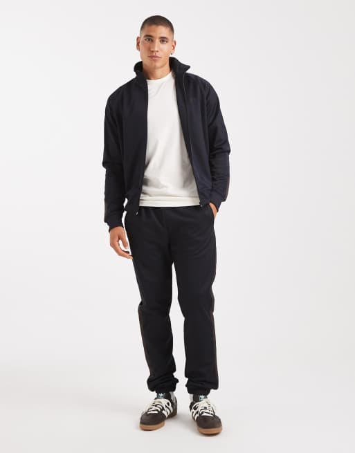 Fred Perry – Granatowa kurtka dresowa z kontrastowymi brązowymi lampasami , 2 z 5