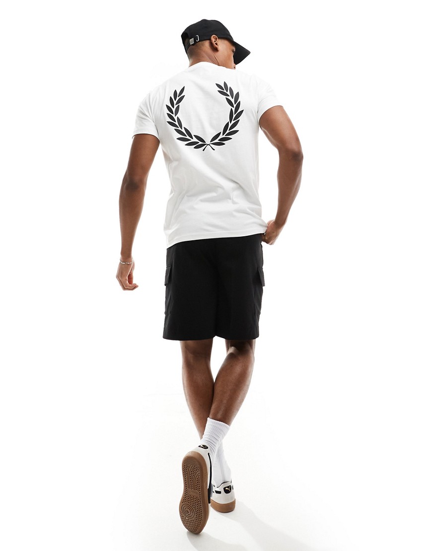 Fred perry graphic t-shirt in white