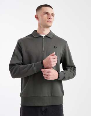 Fred Perry half zip logo polo sweatshirt in khaki-Green