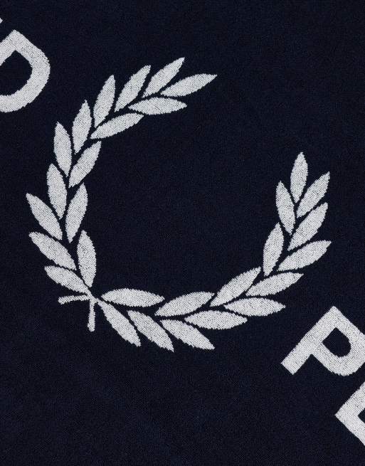 Fred Perry - Handdoek met lauwerkranslogo in marineblauw en wit, 2 van 3