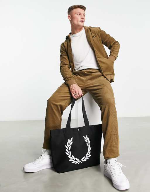 Fred Perry Haut de surv tement capuche en velours c tel Marron