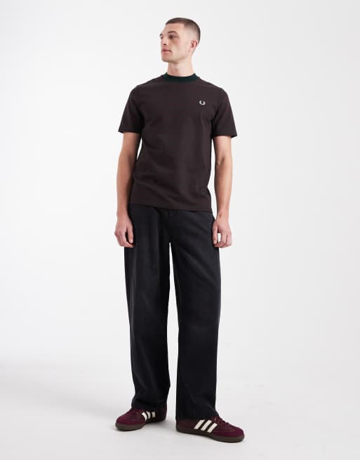 Fred Perry heavyweight fine stripe logo t-shirt in brown, 2 of 5