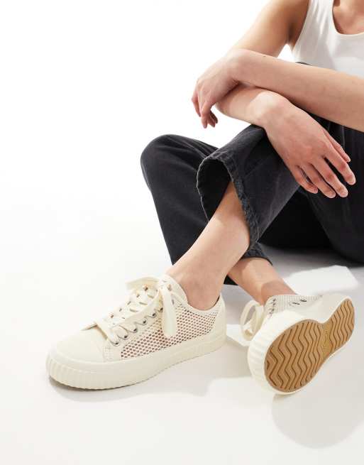 Fred Perry – Hughes – Buty sportowe z siateczką w kolorze ecru
