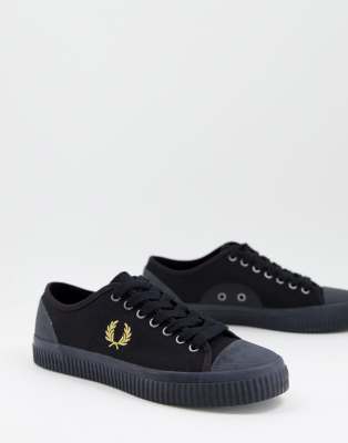 FRED PERRY HUGHES LOW CANVAS SNEAKERS IN BLACK