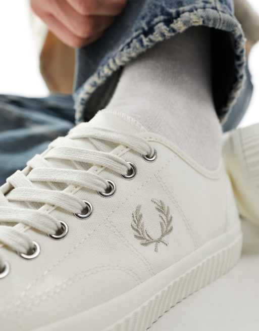 Fred Perry hughes low canvas sneakers in white