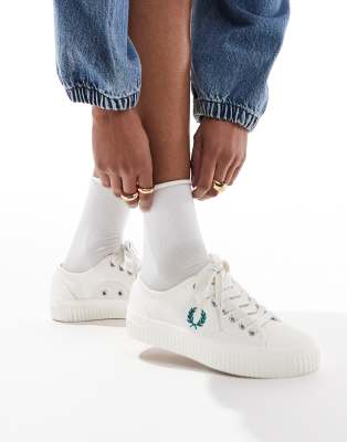 Fred Perry - Hughes - Weiße Leinen-Sneaker