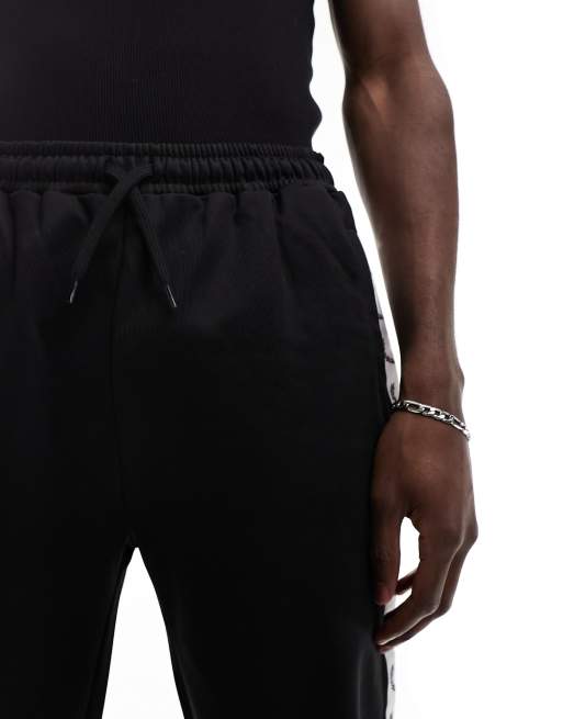Fred Perry - Joggingbroek met biezen in zwart, deel van combi-set, 4 van 5