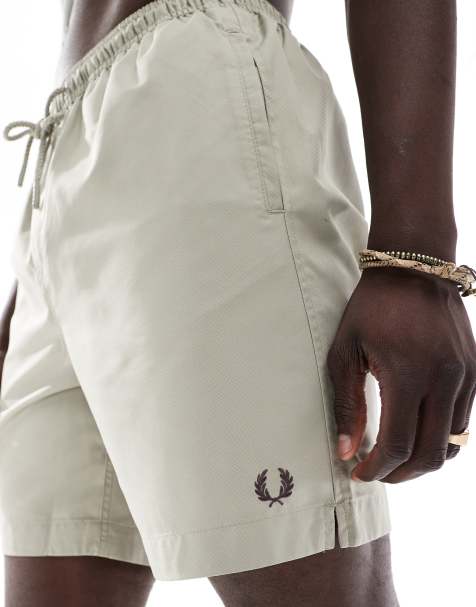 Fred Perry – Klassische Badeshorts in Beige - view 1