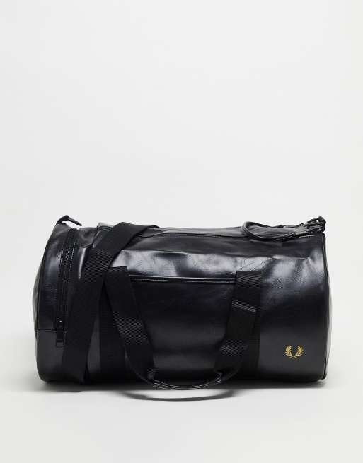 Fred Perry - Klassisk sort barrel-taske i tonet PU