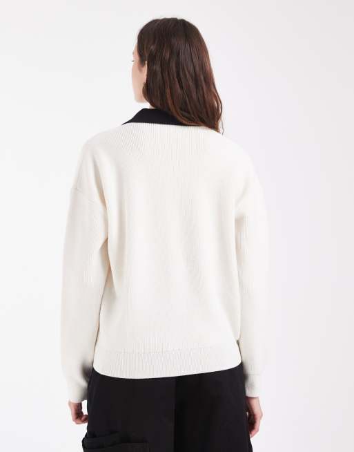 Fred Perry knitted contrast collar logo cardigan in ecru, 3 of 4