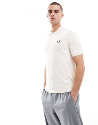 Fred Perry Fred Perry knitted polo short sleeve shirt in off white