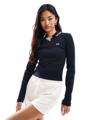 Fred Perry - Langärmliges, geripptes Polohemd in Marineblau