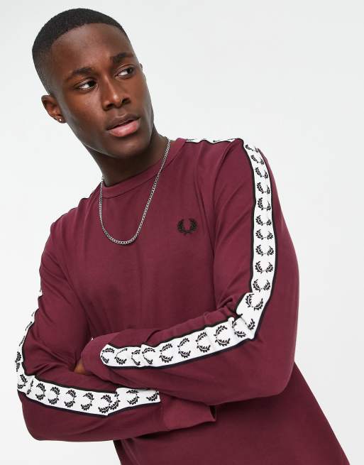 Fred Perry – Langärmliges Oberteil mit Zierstreifen in Burgunder, exklusiv bei ASOS, 3 von 4