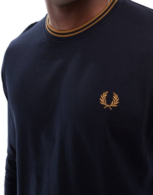 Fred Perry – Langärmliges Shirt in Marineblau mit zwei Zierstreifen, 4 von 4