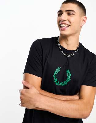 Fred Perry laurel wreath graphic t-shirt in navy