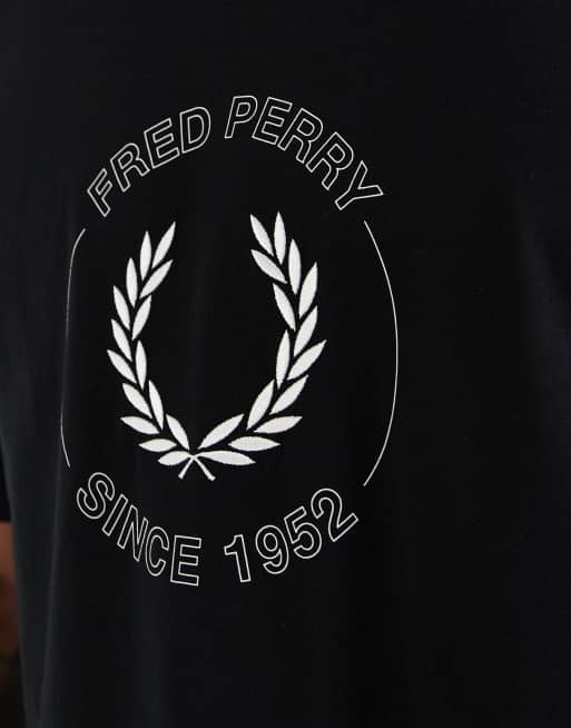 Fred Perry laurel wreath logo graphic t-shirt in black, 3 of 5