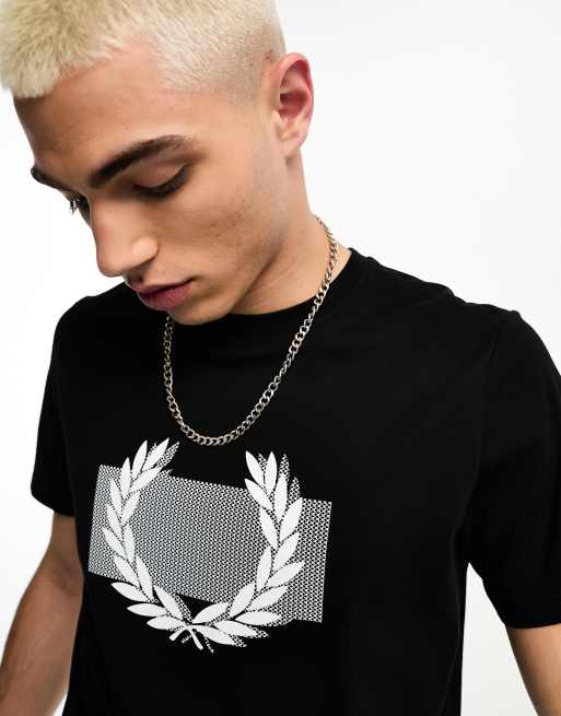 Fred Perry - Laurel Wreath - T-shirt met kleurvlak in zwart, 3 van 4
