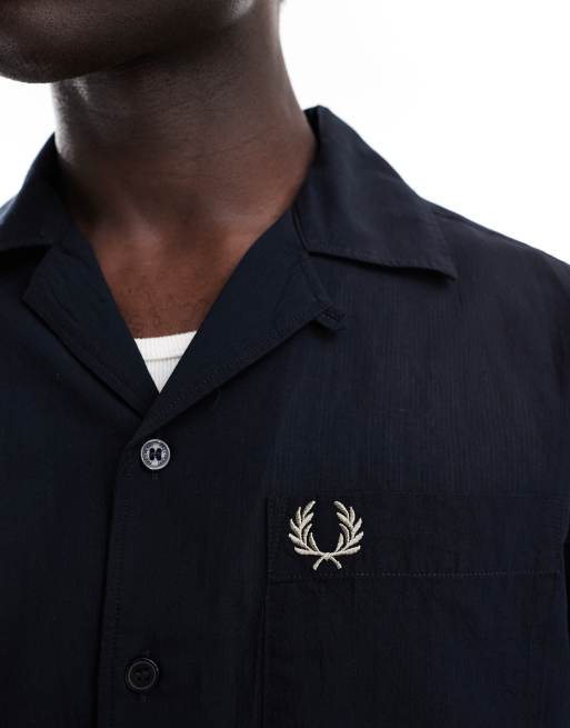 Fred Perry lightweight textured revere collared shirt in navy, 3 of 4
