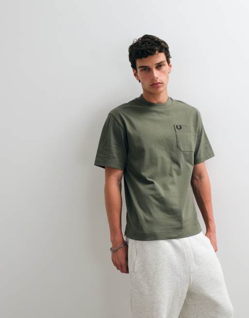 Fred Perry – Locker geschnittenes T-Shirt in Khaki, 2 von 5