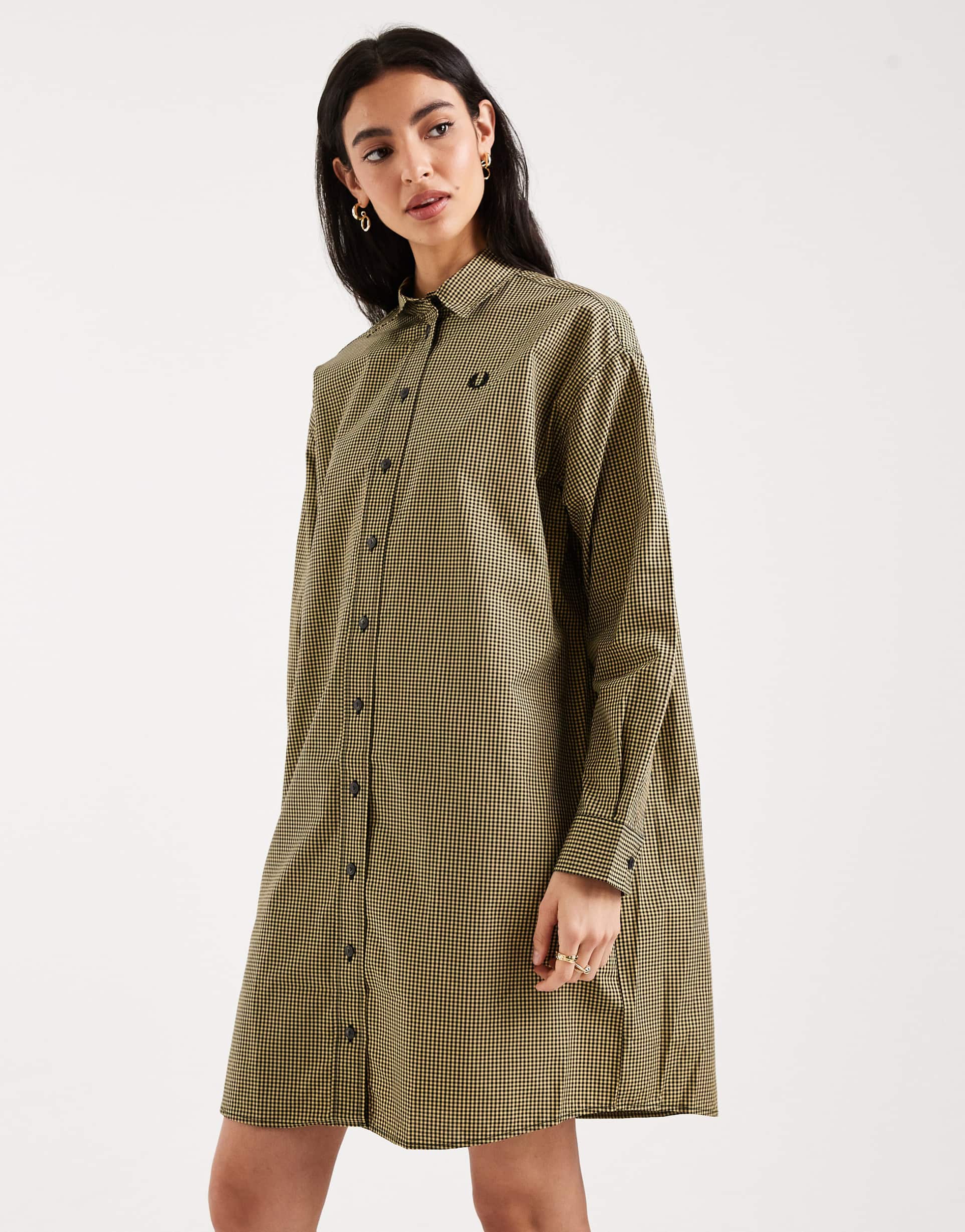 fred perry long sleeve checkerboard logo midi shirt dress in black/gold