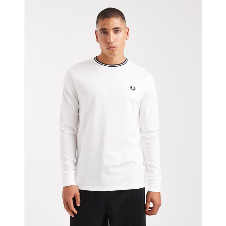 ◇FRED PERRY◇ Baseline Long Sleeve Twin Tip T-Shirt W52 AFP Fred Perry long sleeve twin tipped T-shirt in white | ASOS