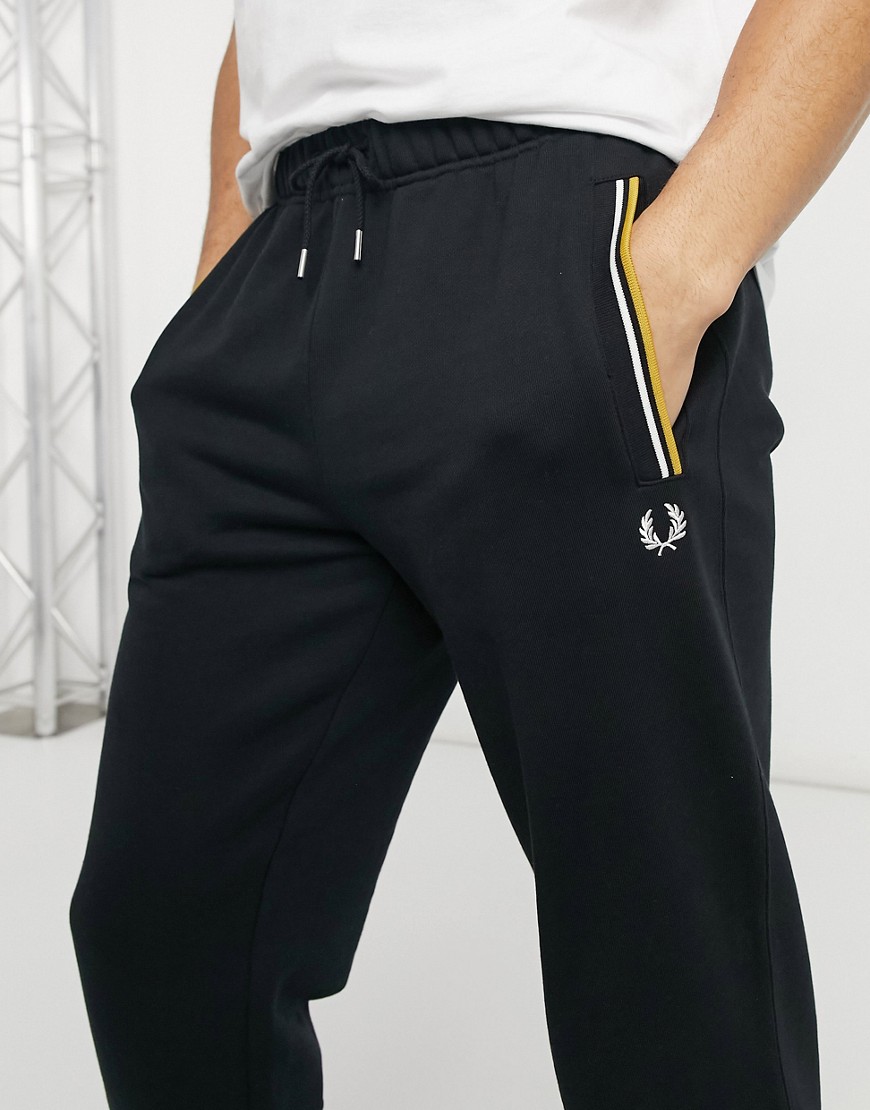 Fred Perry loopback sweatpant in black
