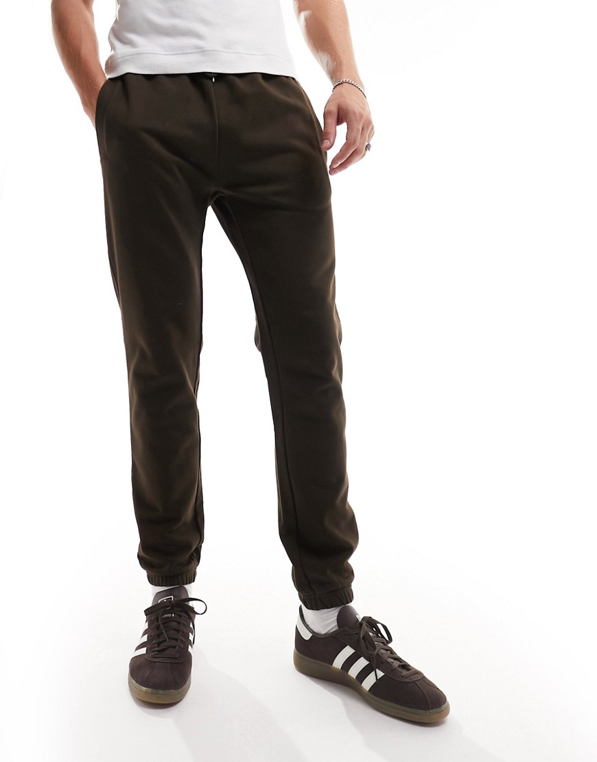 Fred Perry loopback sweatpants in burnt tobacco-Brown