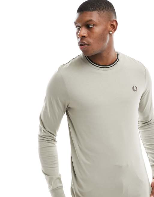 Fred Perry - Maglietta a maniche lunghe beige con doppie righe a contrasto sui bordi 
