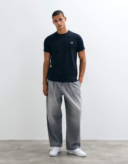 Fred Perry – Marinblå t-shirt, 2 av 5