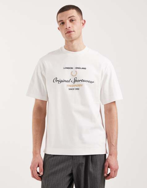 Fred Perry – Original – Sportliches T-Shirt in Weiß mit Grafik-Logo - view 1