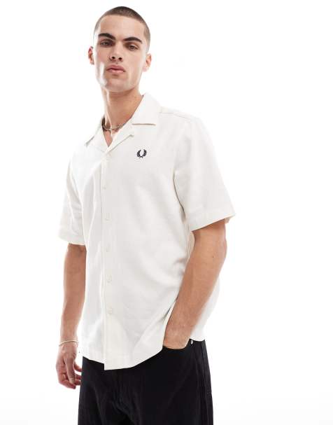 Fred Perry - Overhemd met korte mouwen en reverskraag in gebroken wit - view 1