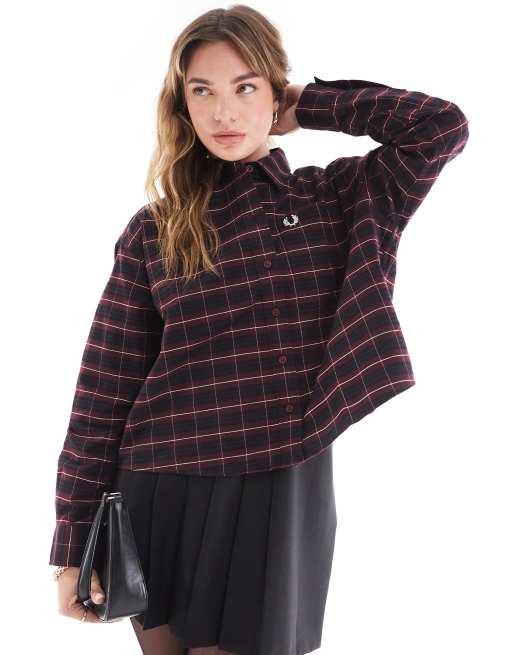 Fred Perry - Oversized og cropped skjorte med røde og sorte tern