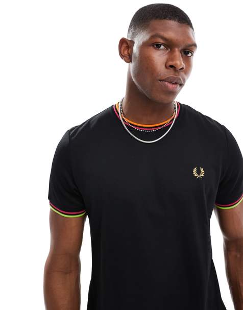 Fred Perry - Performance Tennis - T-shirt met een dubbel gekleurd randje in zwart - view 1