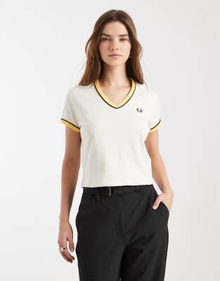 Fred Perry Piped Seams Logo V Neck T-shirt In White