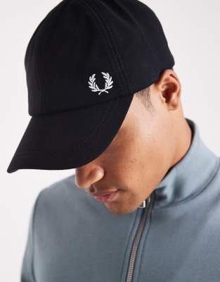 Fred Perry Pique Cap In Black